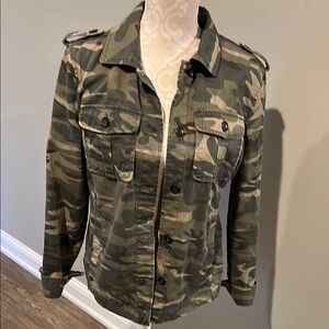 Ladies Camo jacket